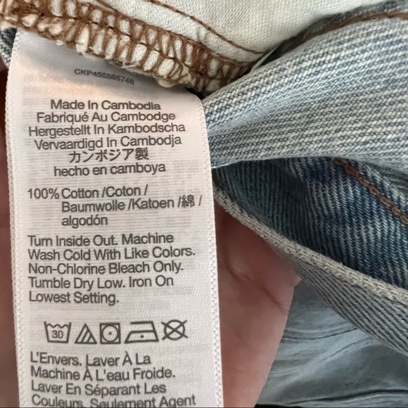 Madewell Relaxed Denim Cutoff Shorts - Picture 6 of 7